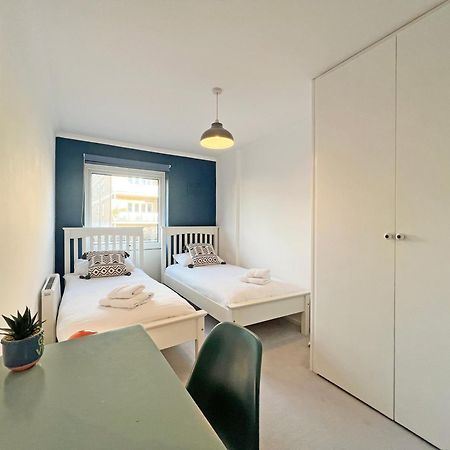Апартаменты Beautiful Windsor 2 Bed, Perfect Location, 5 Mins Walk To Centre, Free Parking, Legoland, Ascot Экстерьер фото